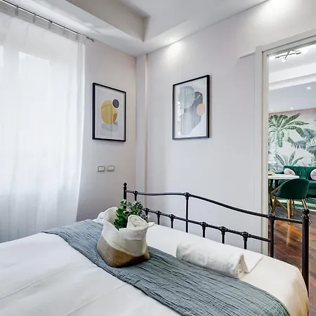 Koma 7 Apartment Roma Esterno foto